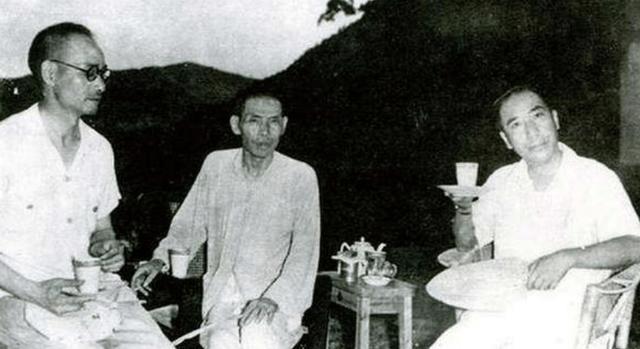 「杜月笙」杜月笙危急时刻,求助戴笠,戴笠却假装不熟,背后藏着处事的秘密