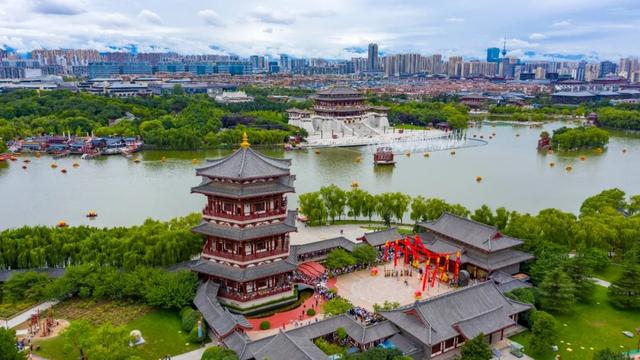 西安|PLUS版长假去哪耍？来曲江FUN肆嗨