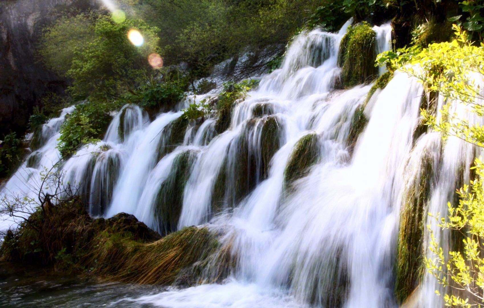 「国家公园」世界上最美十大瀑布，你心目中的瀑布上榜了吗？