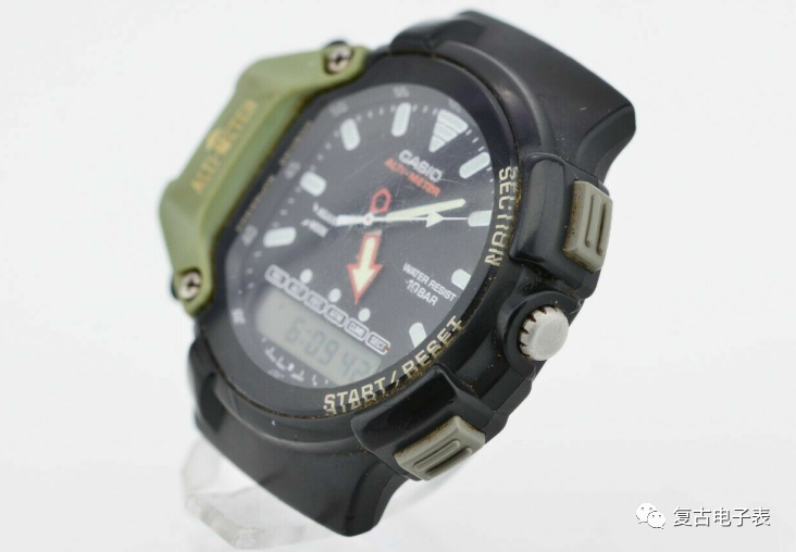 民法典|推土机式的传感器双显登山表——CASIO ALTI-METER AW330