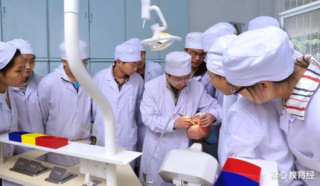 大学|大学里被“打入冷宫”的4大专业，看似无人问津，实则就业率超高