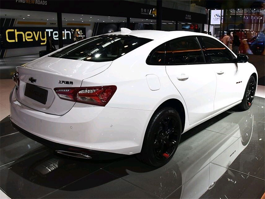 「轿跑」救不活的合资B级！车长近5米比A4L还漂亮，一路跌破12万，没人买