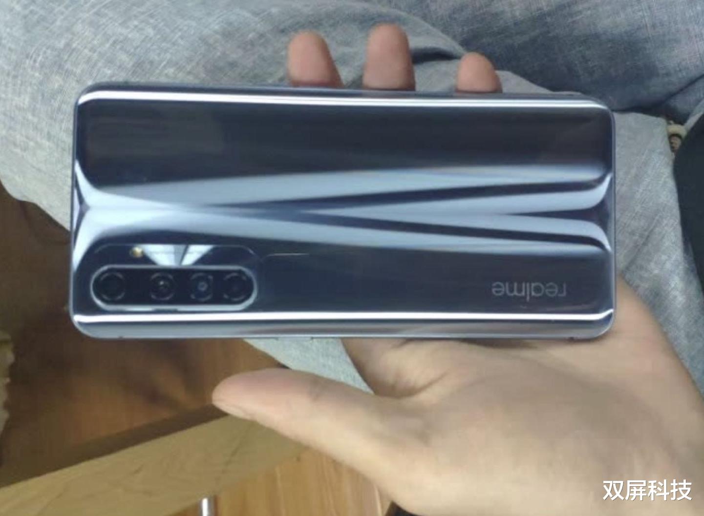 【骁龙865】刚上市就降价400元,骁龙865+90Hz屏+65W闪充,高端配置中端价格