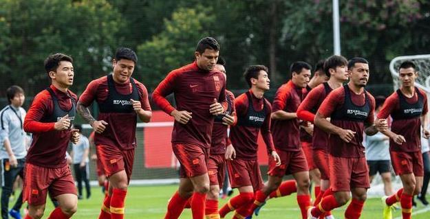 国足@一夜变为亚洲强队？国足迎好消息：未来实力大增，武磊可能变替补