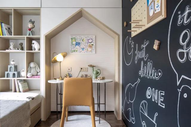 |77㎡的小房子,也能住出豪宅体验?打通客餐厨书空间,真实现!