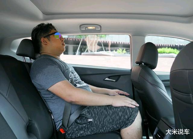 大众宝来▲上汽通用成功了！跨界车跌至8.5万，每公里3毛多，提供7座+6AT