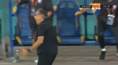 石家庄永昌|尴尬！中超主帅以为90分钟绝平了疯狂庆祝，跑到一半才发现没进