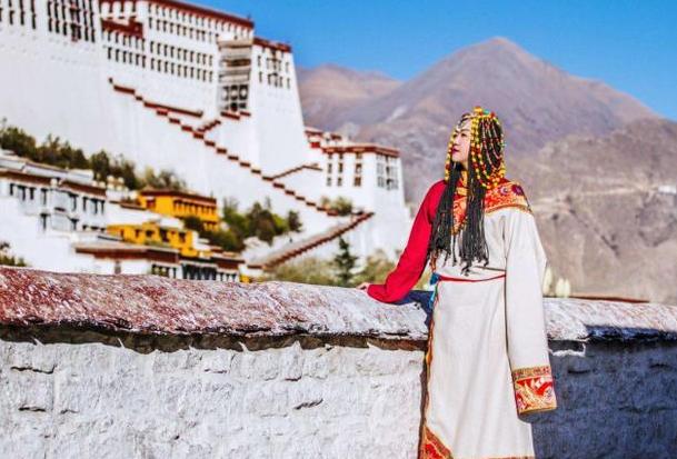 西藏|在西藏路边为何不能进入白色帐篷？导游：进去容易出来难