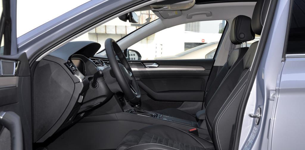 奥迪A4L■放弃奥迪A4L提大众迈腾，165天后，四位车主说了小毛病，你同意吗