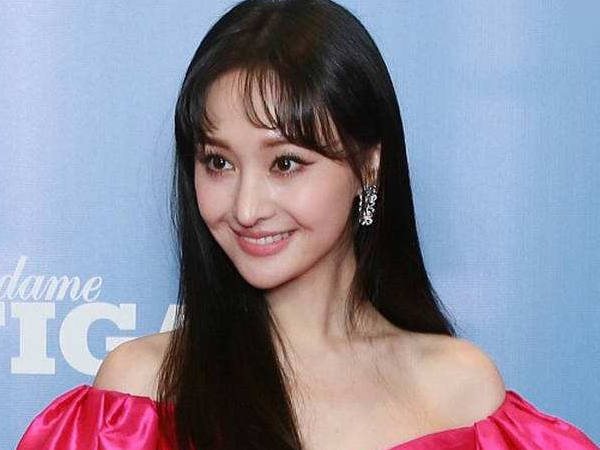 「整容」整容千万不能乱整，张檬、郑爽都是反面教材，唯独戚薇机智