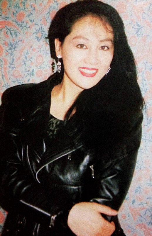 王姬@王姬：丈夫英俊帅气，女儿貌美如花，儿子却是智障