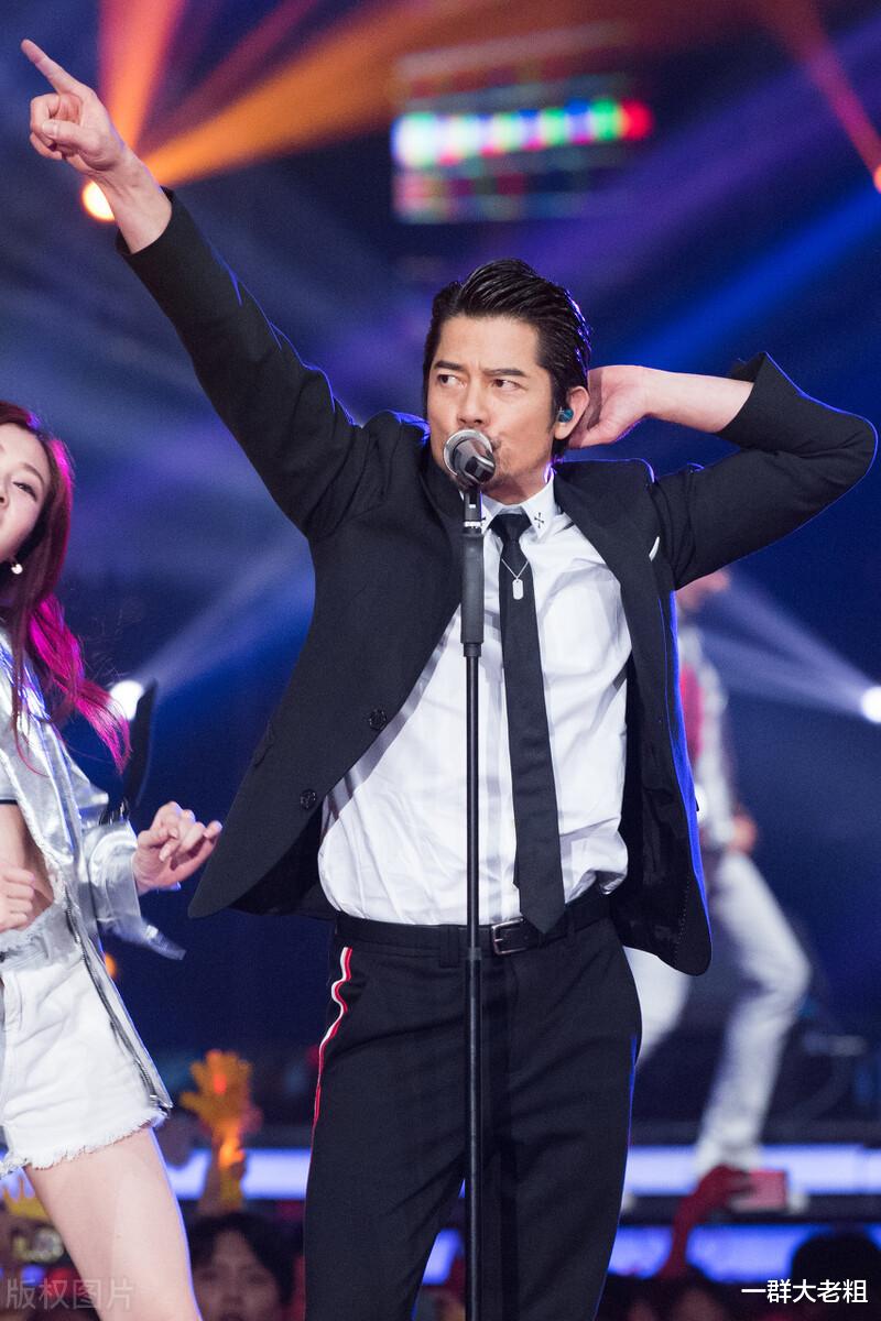 潘玮柏|刚结婚就被传转移财产要离婚,潘玮柏这回真要栽在鸡窝上了?