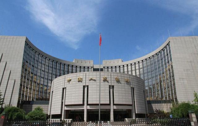 「央行」在银行有80万的存款，这是什么水平？银行员工“直言不讳”