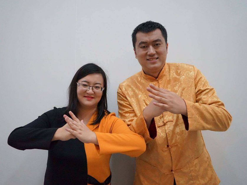 郭德纲：李宏烨徒弟上《欢乐喜剧人》当评委，郭德纲：这是阴魂不散！