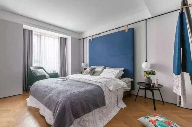 |65平现代风二居室,想要家里感觉明亮,客厅就要足够的宽敞