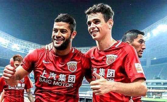 中超■中超传来重磅消息：两大超级外援恐离队，上港迎来利好