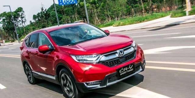 丰田RAV4:一生之敌!本田CRV和丰田RAV4到底该怎么选?