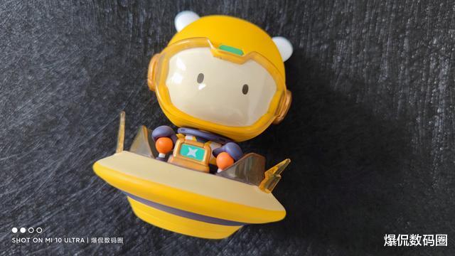 三个世界|神秘款到底有多难？小米十周年纪念盲盒盲拆，结果又是常规性操作