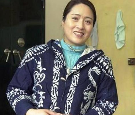 女孩|40年前她参加国庆盛典被抓拍，因太漂亮被印在人民币上，如今怎样