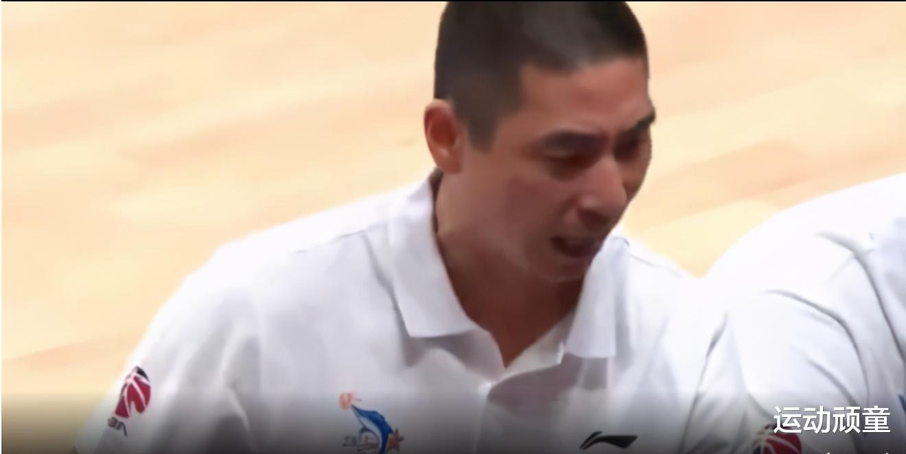 福建男篮|CBA下课第一人浮出水面!除了会骂人其他都平庸,已下课倒计时