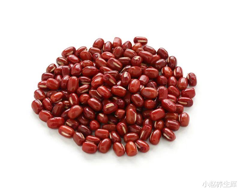 心脏：养心的“帮手”已经找到，4种食物经常吃，心脏慢慢变好！