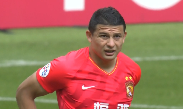 国足|海口首训！国足磨合25人最强阵：11球头牌+艾神领衔，2人滞留欧洲