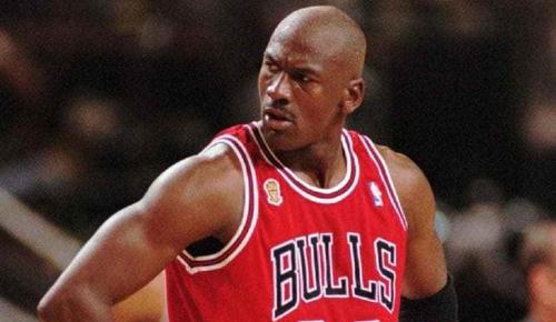 『迈克尔·乔丹』乔丹厉害乔丹强，乔丹夺冠对手很强吗？