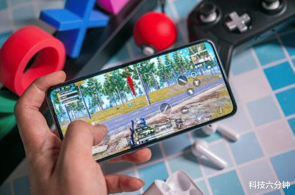 『OPPO』65w快充+40w无线闪充，仅3999元，还是光感屏幕指纹识别+骁龙865