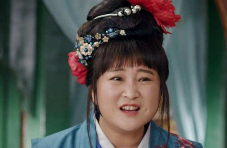 『贾玲』贾玲走红“主动”换掉搭档,金靖的搭档,在上春晚前被换掉,遗憾