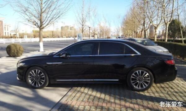 林肯大陆▲又跌了4万，要啥A6L，车宽1米92全系10气囊，开它比奔驰E还舒服