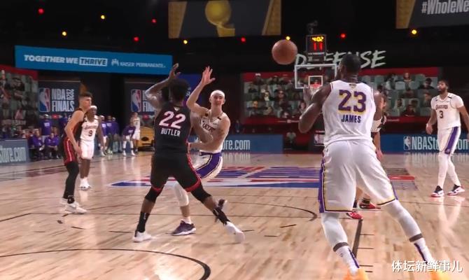 热火队|耻辱丟冠后，热火主帅送了湖人5个字，听听詹姆斯 苏群 杨毅怎么说