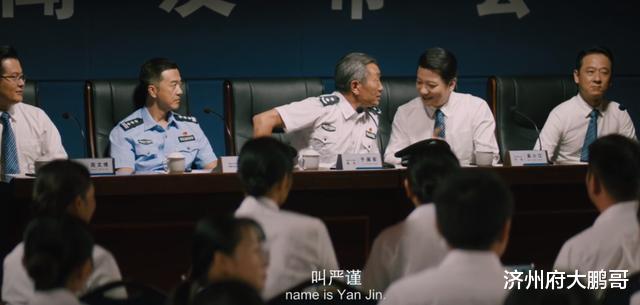 [大鹏]大鹏电影《大赢家》，他跟女警的“肉搏”把观众眼睛闪瞎