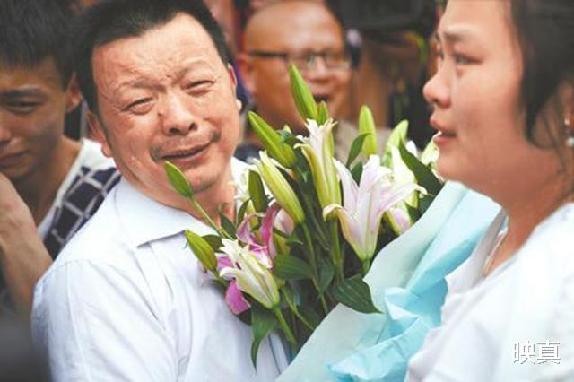 『拐卖』?3岁女儿被拐卖？24年从未停止寻找，相聚后才知：相隔仅20公里