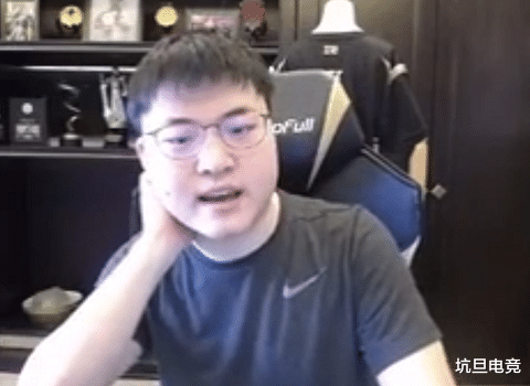 「xiaohu」Xiaohu夏季赛首秀出彩，但两局比赛出装都有问题，被Uzi指了出来