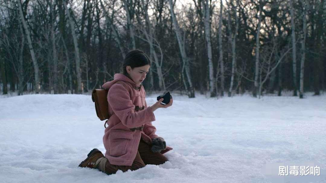 环形物语：又一烧脑神剧《环形物语》！豆瓣8.4分，唯美画面与硬核科幻相遇