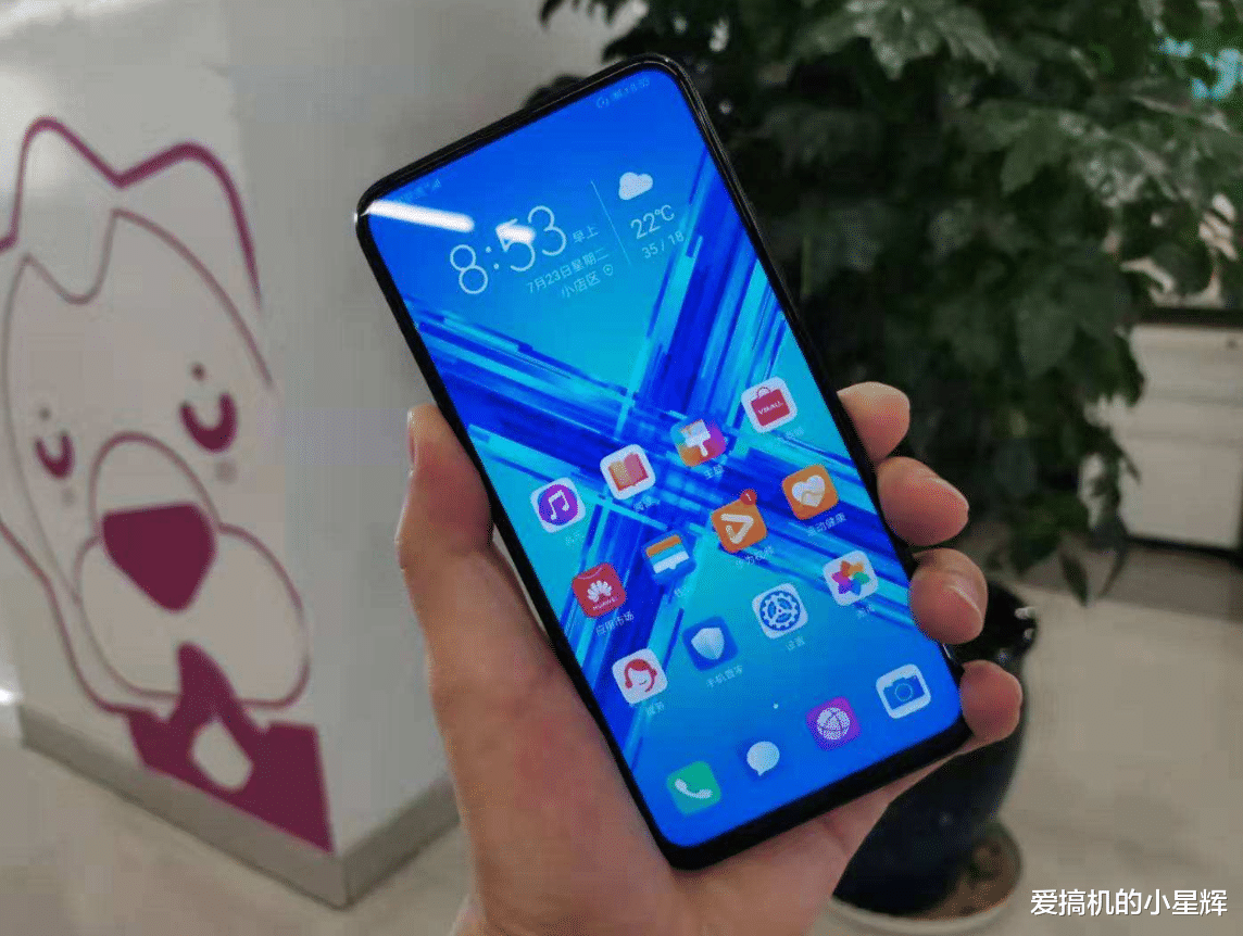 「荣耀」预算1000，目前最值得买的是这三款，高配低价买完不吃亏！