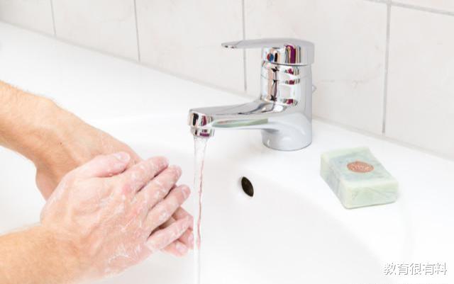 「教育厅」教育厅发布“最新”通知，4月7日开学，学生却玩起了“接龙”？