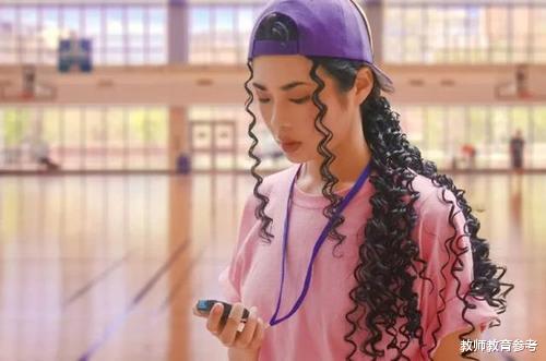 留学生：中国公派留学人才87%不归，现在你知道她为何那么猖狂了吗？