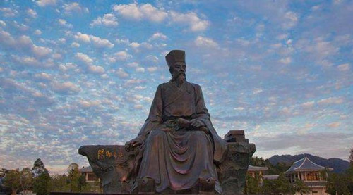 「成本华」想成为圣人有多难?从古至今只有5个半圣人,最后半个争议不断