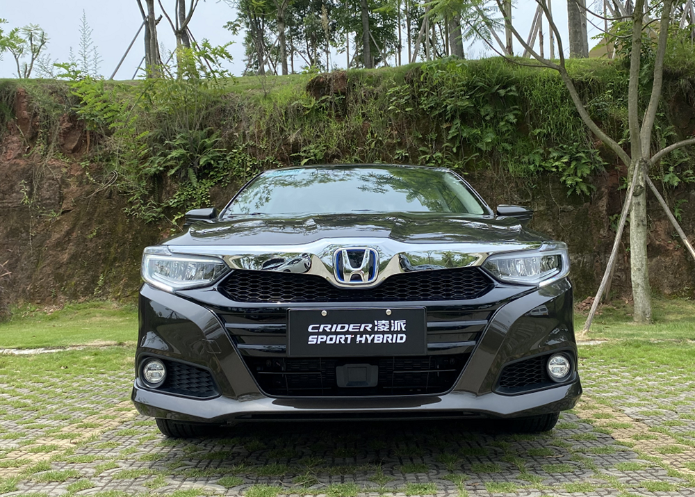 混合动力|油耗都4L,凌派锐·混动和卡罗拉双擎的动力感受差距有多大?