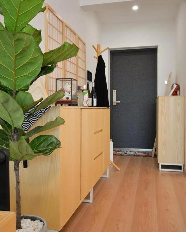 |新房装修，她家不装吊顶，全屋刷油漆，简约又漂亮，晒晒