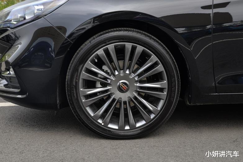 「阿特兹」国产版“阿特兹”亮相！车长4米9, 180马力+6AT，14.68万起