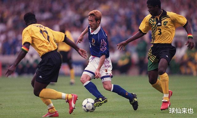 「日本队」日本球星金字塔排名:冈崎慎司仅4档,三浦知良2档,1档29岁便退役