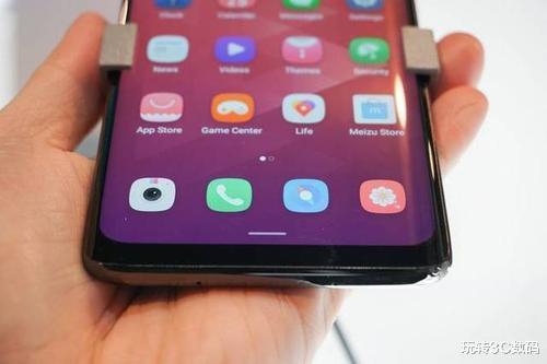 OPPO|“无孔手机”要来了？OPPO先行一步，华为也不甘示弱