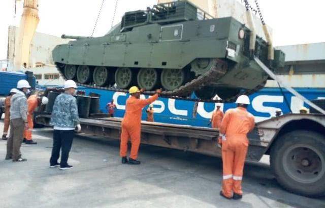 「主战坦克」一波三折！巴军移情别恋土耳其坦克，浪费大把时间，现买百辆VT4