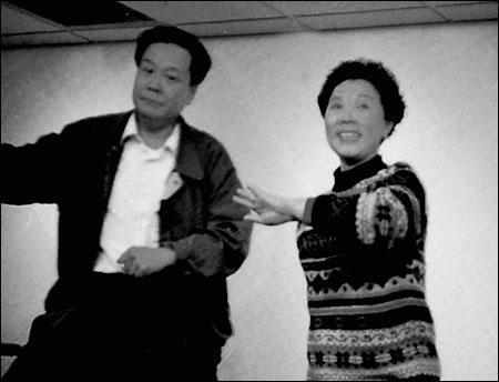 |1994年,阿庆嫂洪雪飞因谎言命丧戈壁,背后全是“贪心”再作怪