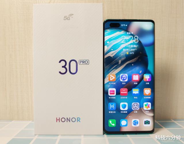 『麒麟990』都是麒麟990的加持，荣耀V30pro和荣耀30pro谁更强，简直不敢相信