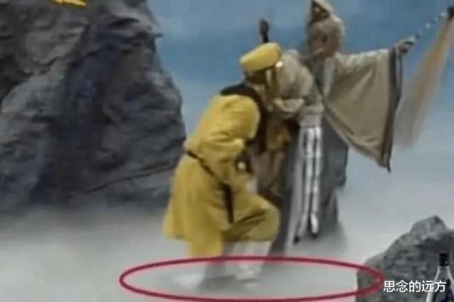 西游记|《西游记》去掉特效有多尬？悟空玩滑板不算啥，龙宫骗了观众34年