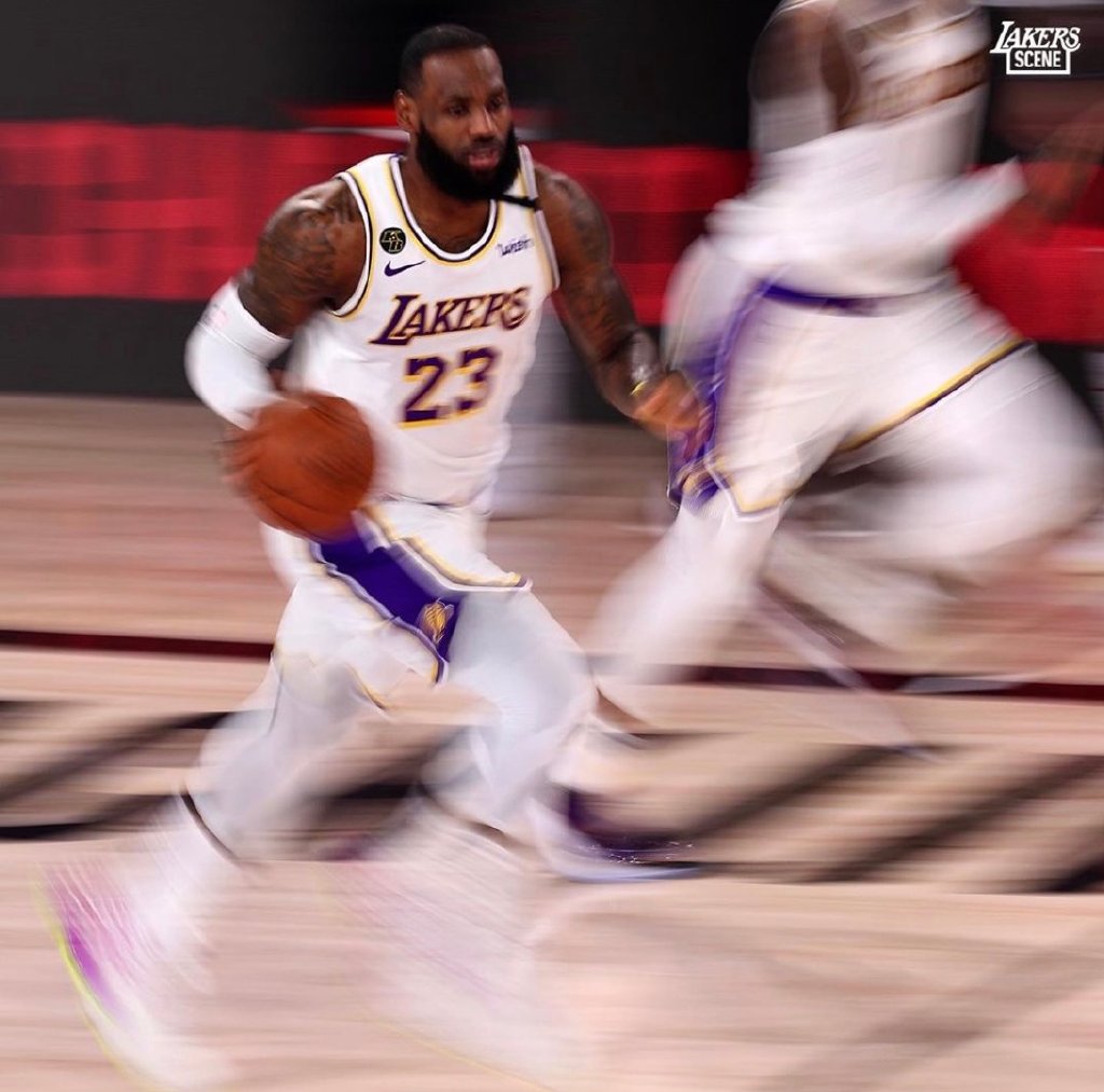 勒布朗·詹姆斯|拿MVP又有何用？率湖人赢球后，詹姆斯再放豪言，字母哥扎心不？