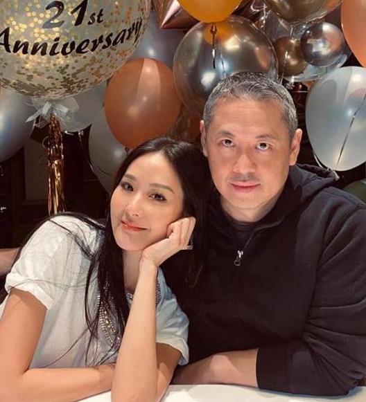 孙芸芸|13岁倒追富豪的她,三年生两胎,与富豪似父女,如今身价上百亿